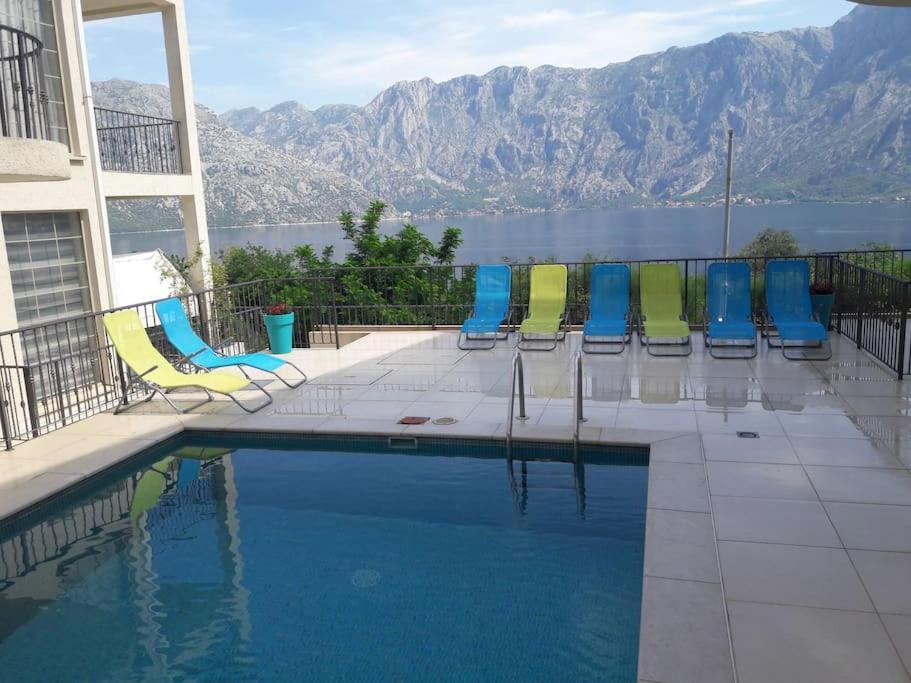 2Br Apartment With Pool โกตอร์ ภายนอก รูปภาพ