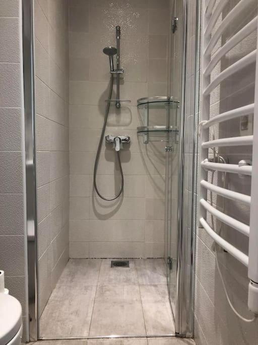 2Br Apartment With Pool โกตอร์ ภายนอก รูปภาพ