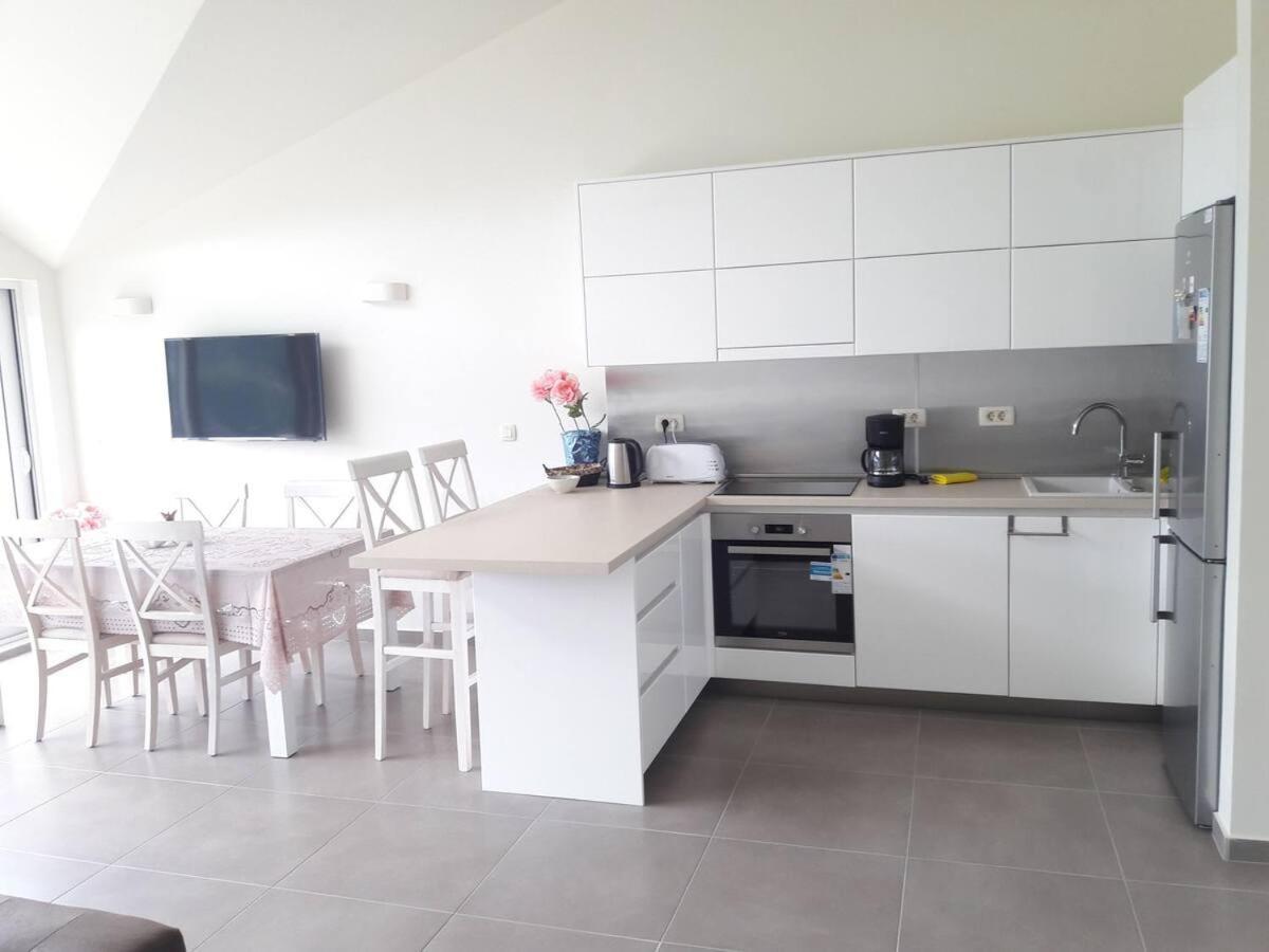 2Br Apartment With Pool โกตอร์ ภายนอก รูปภาพ